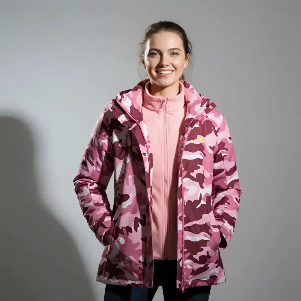 Parka femme à capuche en camouflage rose et bordeaux, imperméable avec ajustements fonctionnels