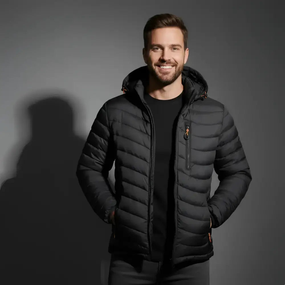 Parka homme capuche noir avec poches zippées et coupe fonctionnelle