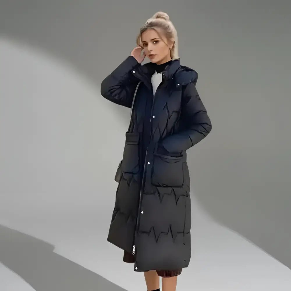 Parka femme hiver noire longue et chaude avec capuche, idéale pour choisir les meilleures parkas femme hiver. Image