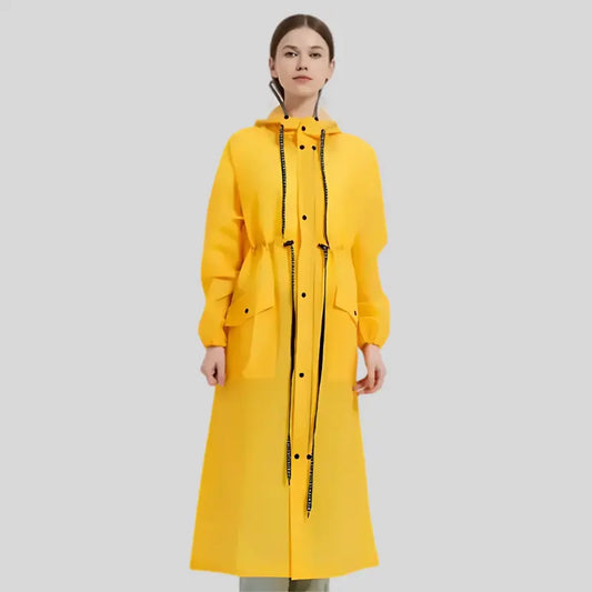 Parka K Way femme élégante, coupe moderne et imperméable pour un style raffiné et confortable