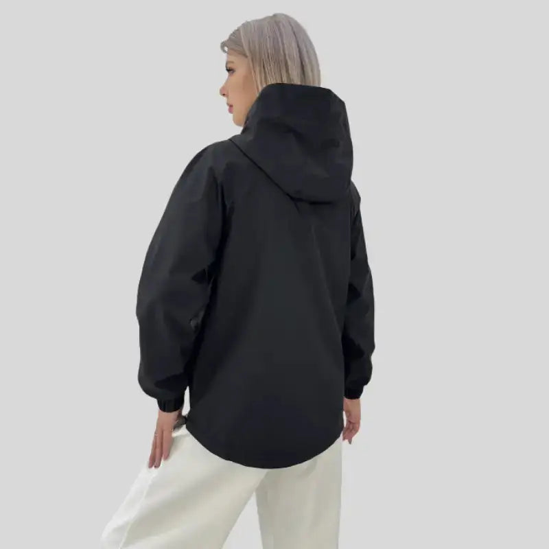 Parka noir femme avec capuche réglable et doublure intérieure, veste coupe-vent femme