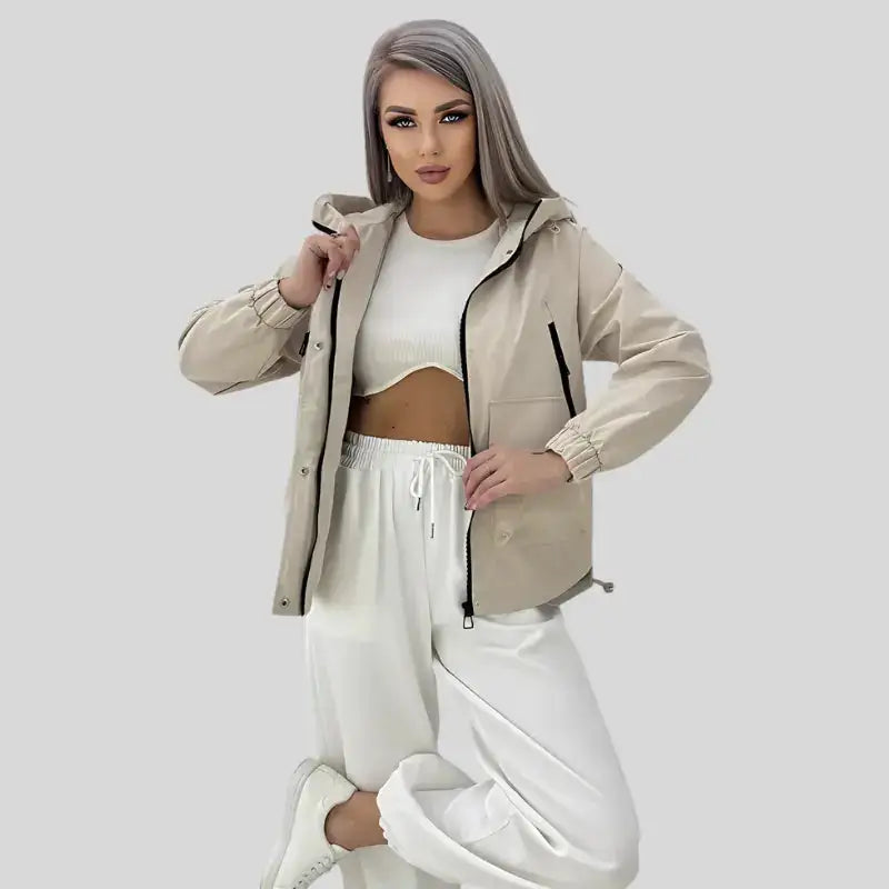 Parka noir femme avec capuche réglable, doublure intérieure, veste beige windbreaker